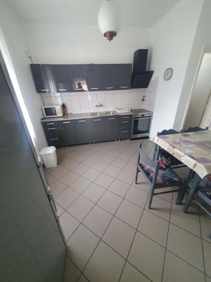Wolf Vendeghaz Villa Balatonkeresztur Ngoại thất bức ảnh